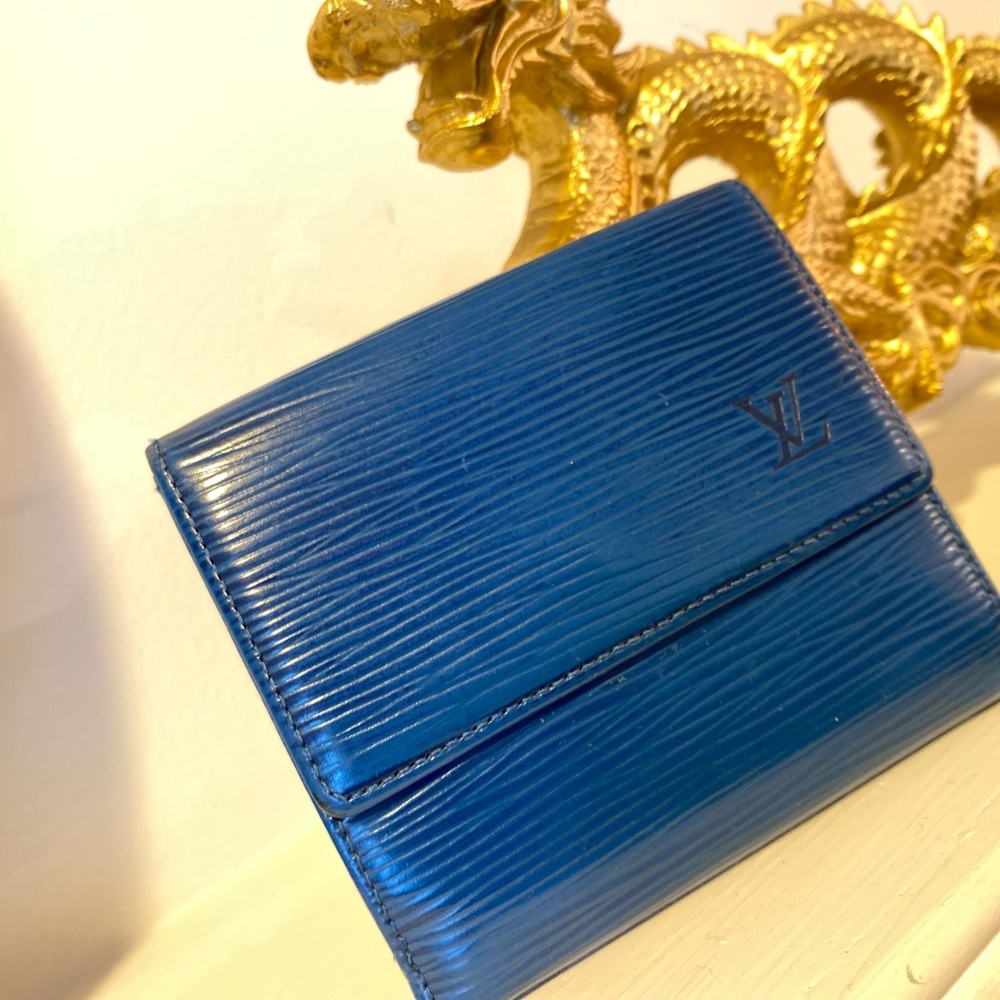 Authentic Louis Vuitton EPI Mini Women’s Wallet
